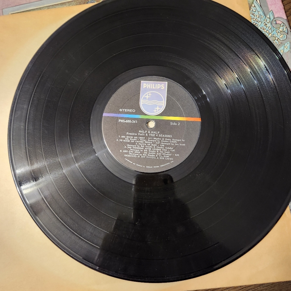 Vintage Frankie Valli & The 4 Seasons Half & Half Black Vinyl LP 1970 - Picture 15 of 16